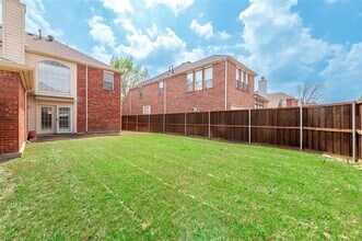 2313 Hunters Run Dr in Plano, TX - Building Photo - Building Photo