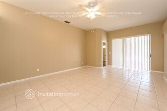 407 Sand Ridge Dr in Valrico, FL - Building Photo - Building Photo