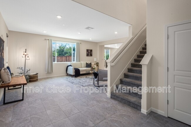 5408 Mazant Loop in Antioch, CA - Building Photo - Building Photo
