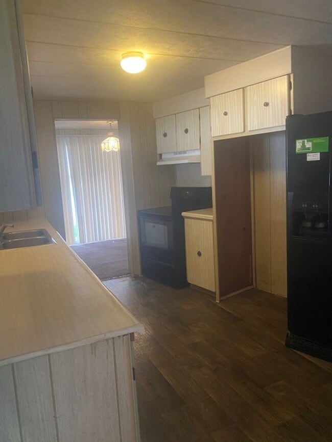 1145 Country Club Ln in Lakeland, FL - Building Photo - Building Photo