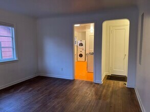 815 N 36th St in Seattle, WA - Building Photo - Building Photo