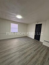 1801-1803 Mitchell Ave in St. Joseph, MO - Building Photo - Building Photo