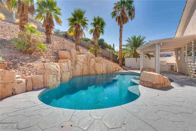 property at 1340 Rolling Sunset St