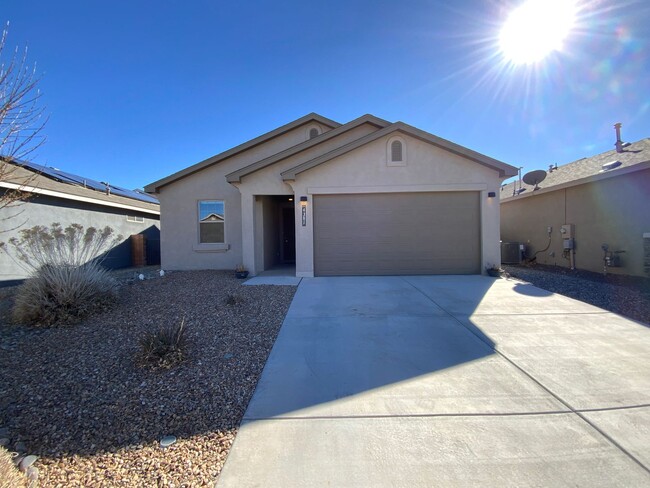 4381 Golden Eagle Loop NE