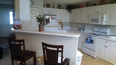 6205 Ambleside Dr in Wilmington, NC - Building Photo - Building Photo