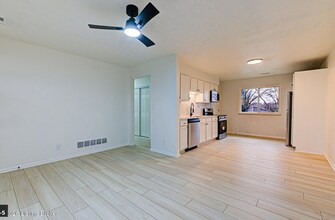 1116 Keane Ave in La Grange, KY - Building Photo - Building Photo