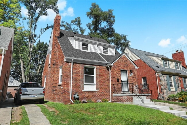 17421 Quincy St in Detroit, MI - Building Photo - Building Photo