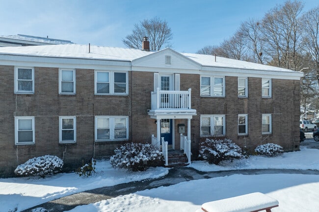 St. Barnabas Apartments in Portland, ME - Foto de edificio - Building Photo