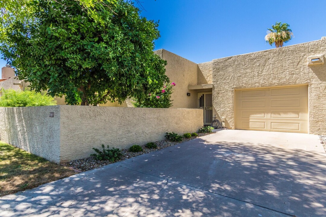 7848 E Bonita Dr in Scottsdale, AZ - Foto de edificio