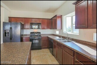 1345 Fito Hernandez St in El Paso, TX - Building Photo - Building Photo