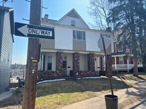 303 5th Ave in Carnegie, PA - Building Photo - Building Photo