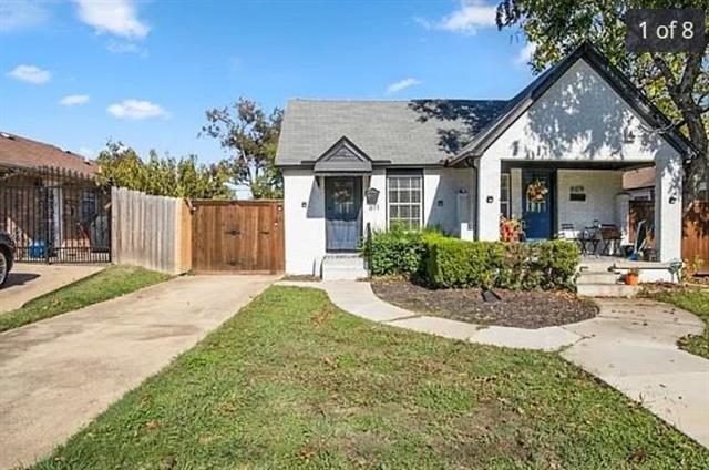 611 W Page Ave in Dallas, TX - Building Photo