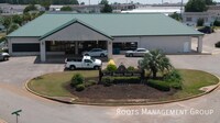 1261 Hunters Mountain Pkwy in Troy, AL - Foto de edificio - Building Photo