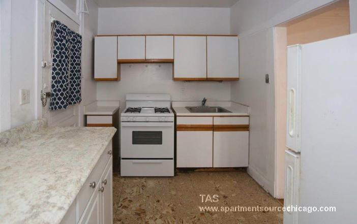 2886 N Clark St in Chicago, IL - Building Photo