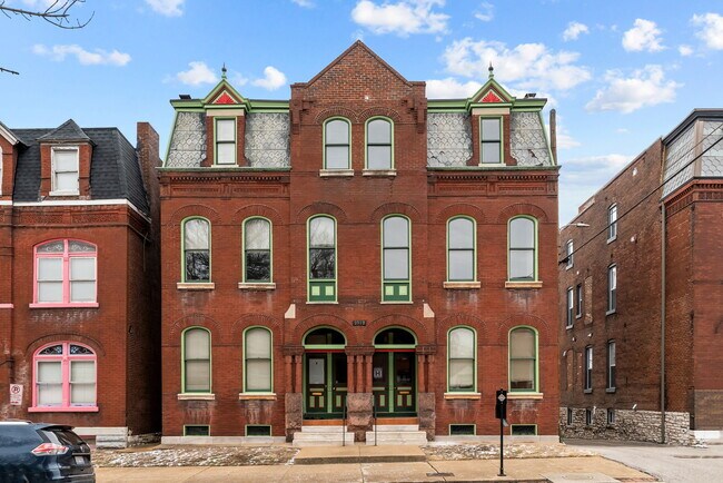 property at 2512 S 12th St