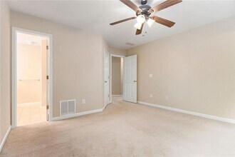 3199 Liberty Commons Dr NW in Kennesaw, GA - Building Photo - Building Photo