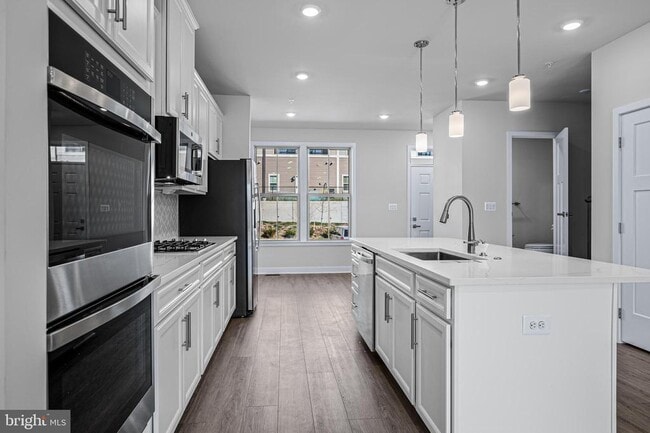 3505 Lucca Ln in Ellicott City, MD - Building Photo - Building Photo