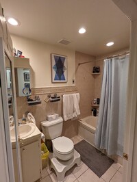 48 N Front St photo'