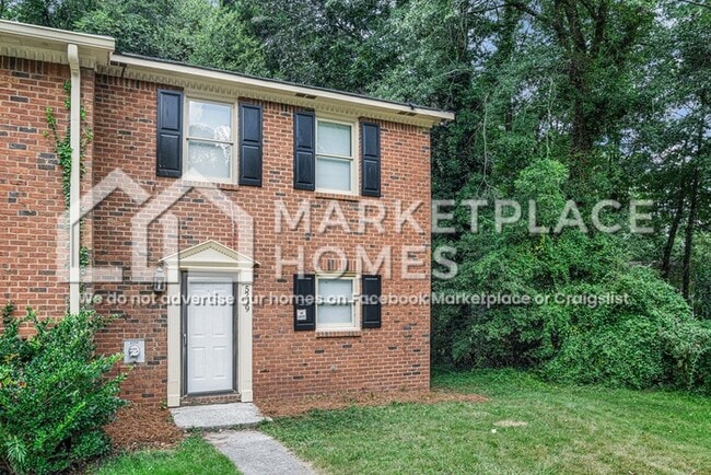 5279 Oakridge Dr in Stone Mountain, GA - Building Photo - Building Photo