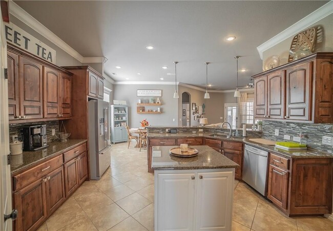 3710 Monte Vallo Manor in Fayetteville, AR - Building Photo - Building Photo