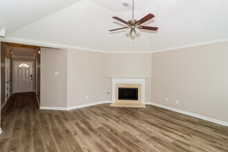 436 Bruins Trce in Memphis, TN - Foto de edificio - Building Photo