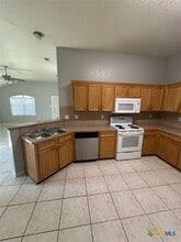 1903 Elms Run Ct in Killeen, TX - Building Photo - Building Photo