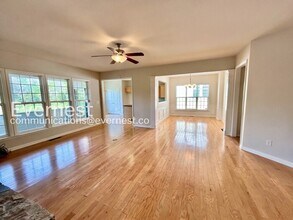 6635 Cold Stream Dr in Cumming, GA - Building Photo - Building Photo