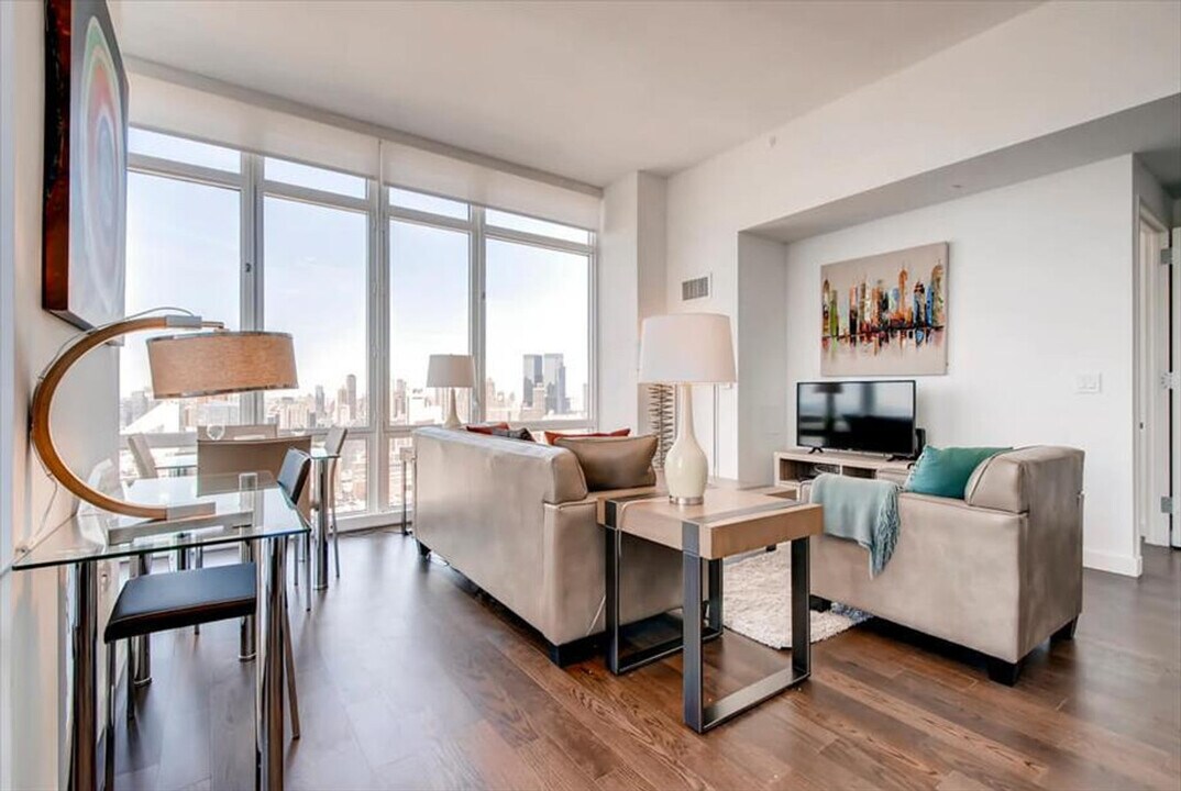 505 N State St in Chicago, IL - Building Photo