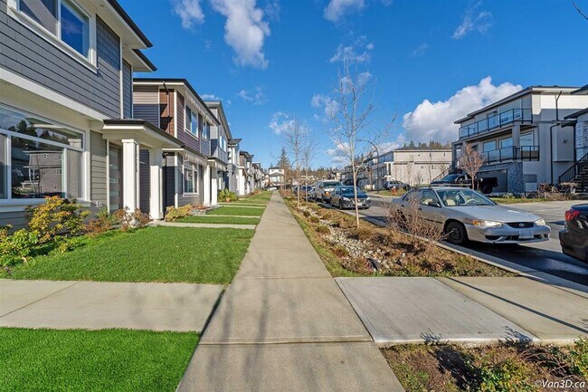 13683-1232A 232a St in Maple Ridge, BC - Building Photo - Building Photo