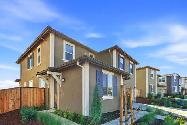 5728 Placer Dr in Tracy, CA - Building Photo - Building Photo