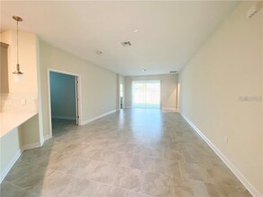 2021 Mountain Pine St in Ocoee, FL - Building Photo - Building Photo