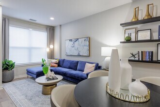 Hedges at Hawthorne in Hawthorne, NJ - Building Photo - Interior Photo