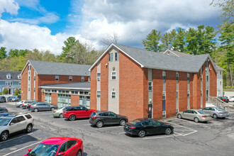 Campus Flats in Durham, NH - Building Photo - Building Photo