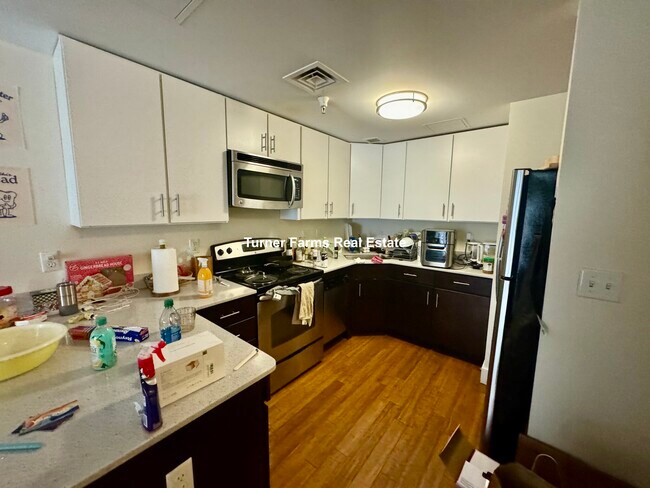 10 Winter St, Unit 8 winter st unit 1005