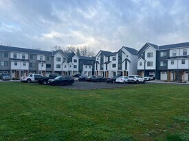 13185 SW Carmel St in Tigard, OR - Building Photo