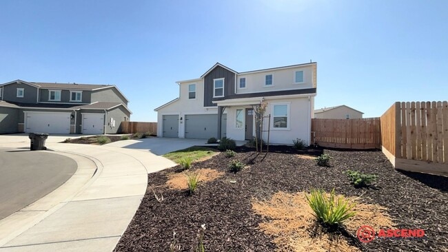 14307 Shady Tree Ct in Bakersfield, CA - Building Photo - Building Photo