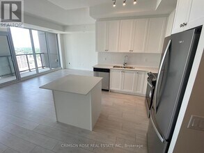 55 Duke St W in Kitchener, ON - Building Photo - Building Photo