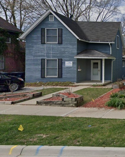 217 N 1st St in Ann Arbor, MI - Building Photo