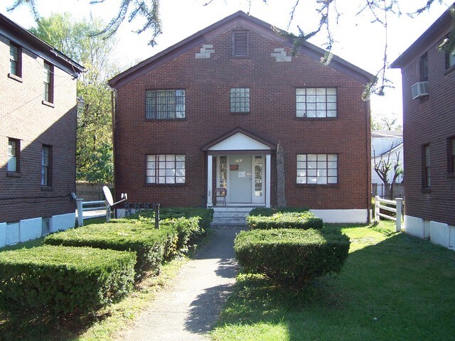 2801 S 7th Street Rd in Louisville, KY - Building Photo