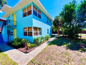 6624 5th Ave N in St. Petersburg, FL - Building Photo - Building Photo