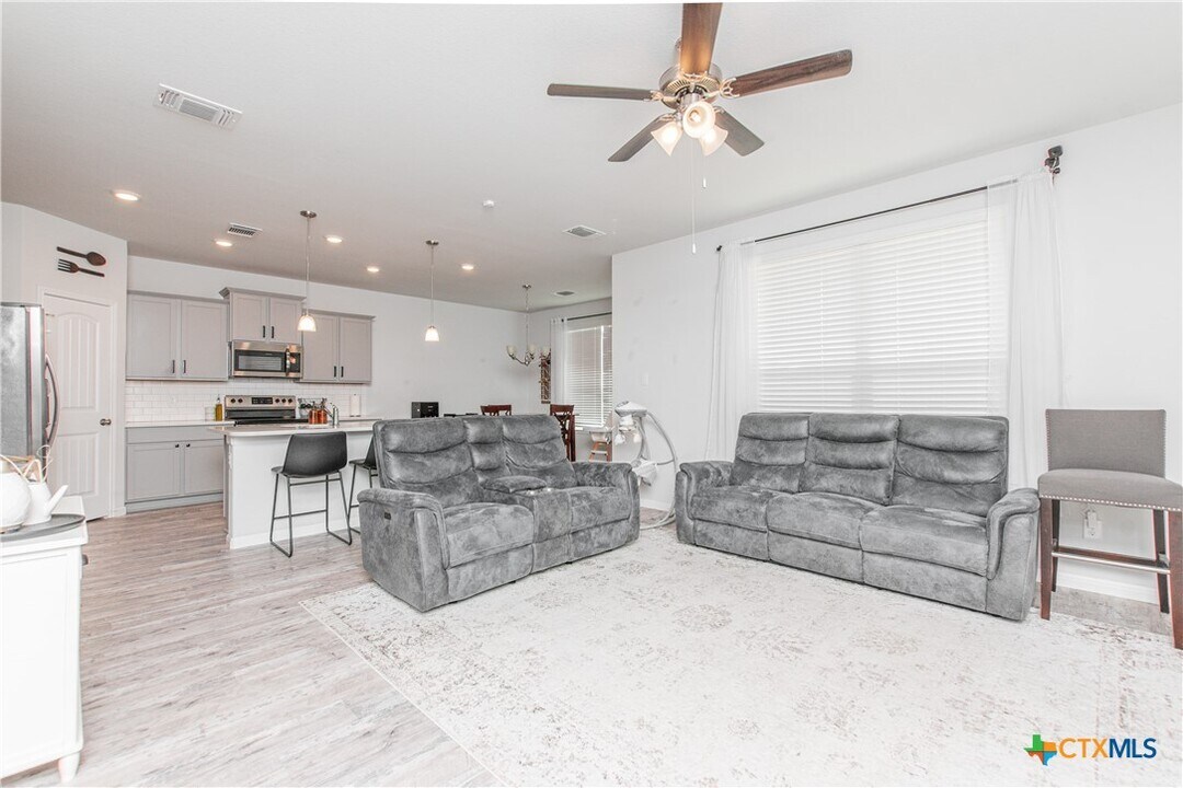 3426 Aubree Katherine Dr in Killeen, TX - Building Photo