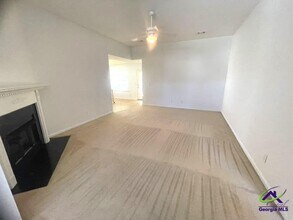 208 Apple Ct in Warner Robins, GA - Building Photo - Building Photo