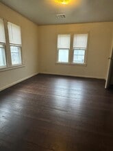 410 E Maple St in Cushing, OK - Building Photo - Building Photo