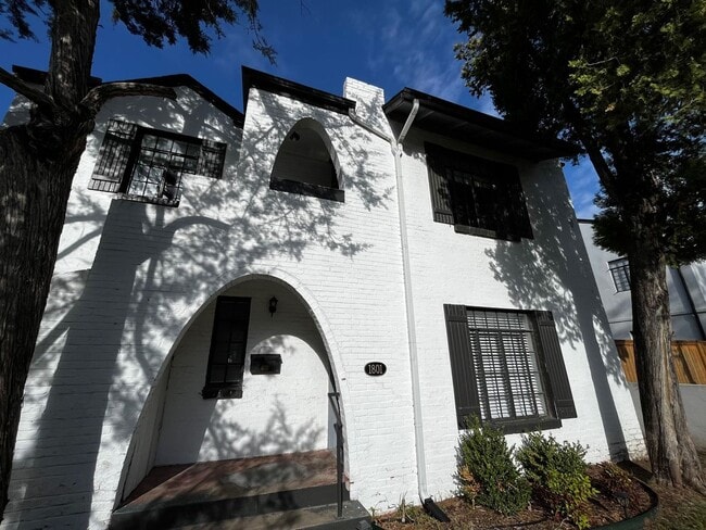 property at 1801 Carey Pl