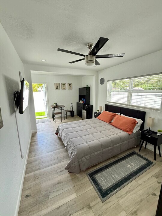 1213 NW 4th Ave in Fort Lauderdale, FL - Building Photo