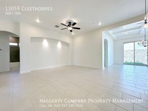 13059 Cleethorpes St in El Paso, TX - Foto de edificio - Building Photo