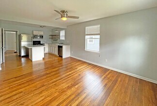 918 N Limestone in Lexington, KY - Building Photo - Building Photo