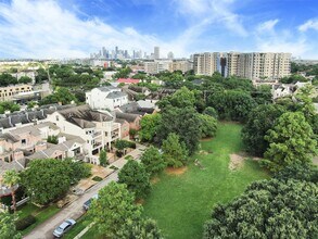 6310 Taggart St in Houston, TX - Building Photo - Building Photo