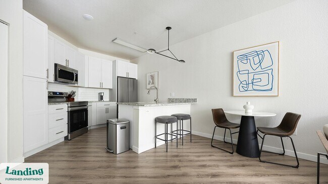 7166 W Custer Ave, Unit A-213 in Lakewood, CO - Foto de edificio - Building Photo