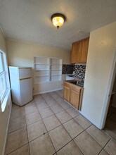 1032 S Nova Rd in Ormond Beach, FL - Building Photo - Building Photo